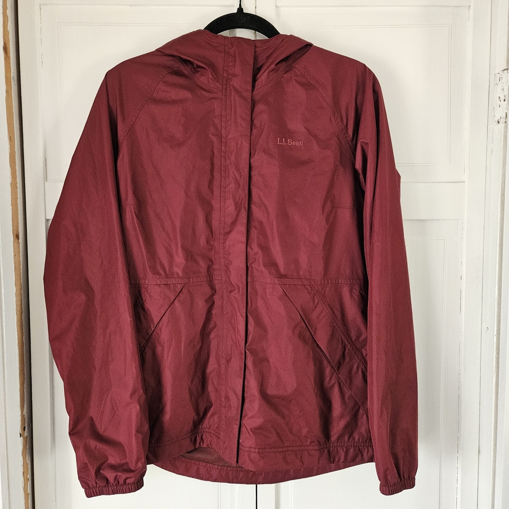 L.L. Bean Women's Burgundy Hooded Jacket